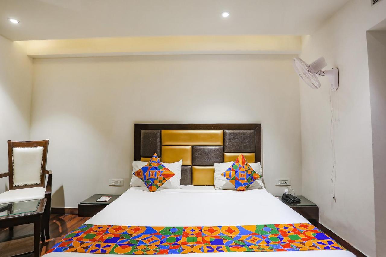 Fabhotel Grand Stay Új-Delhi Kültér fotó